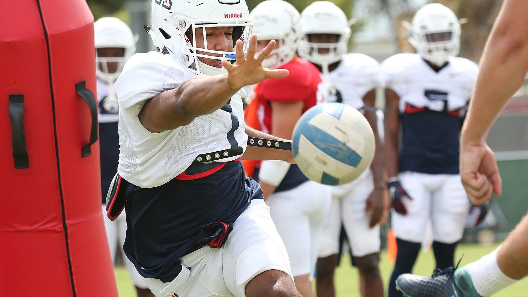 Tony Fields II and 2017’s defensive ‘babies’ are poised to improve in Year 2